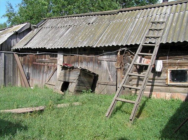 Демонтаж хозяйственной постройки
